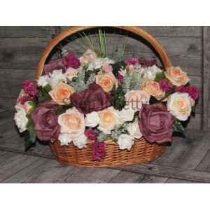 Dekorace velký koš růží                 BD 12